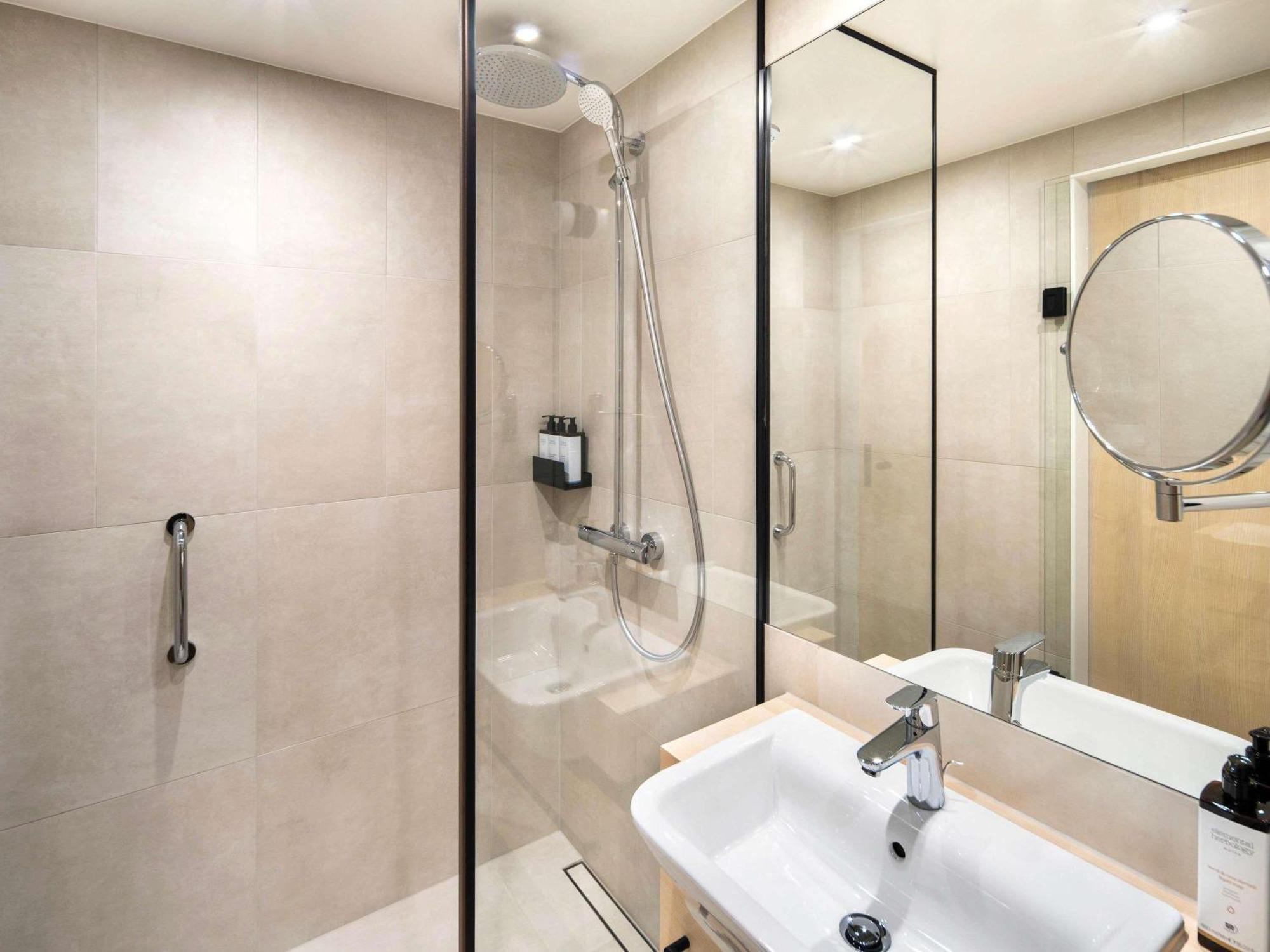 Mercure Centrum Hotel 4*